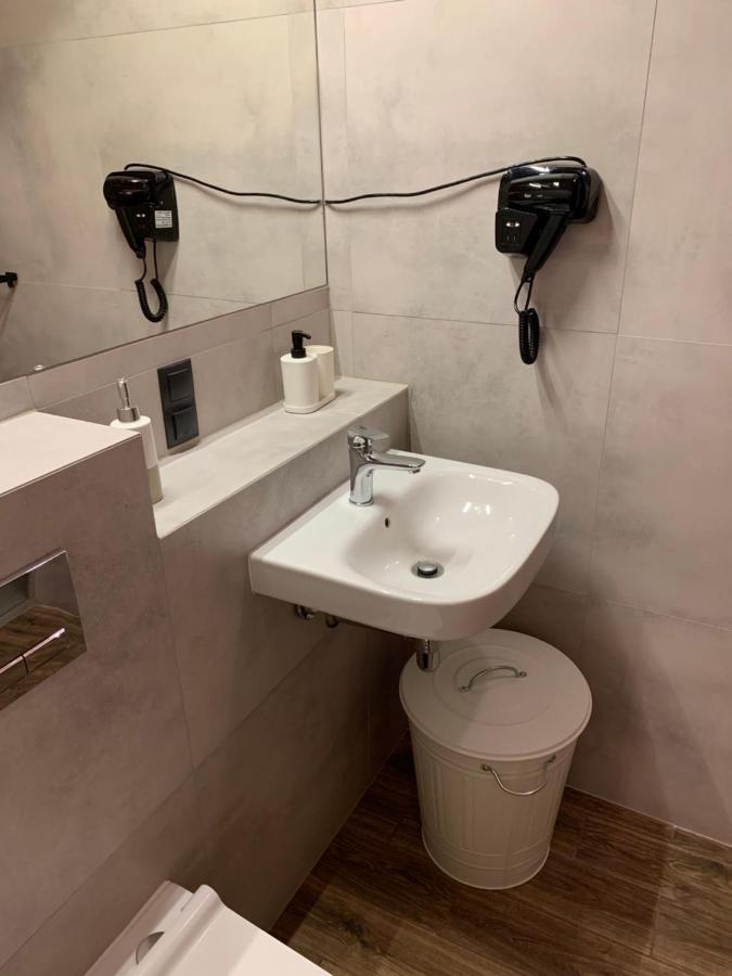 Apartmentsun Loft Wrocław Buitenkant foto