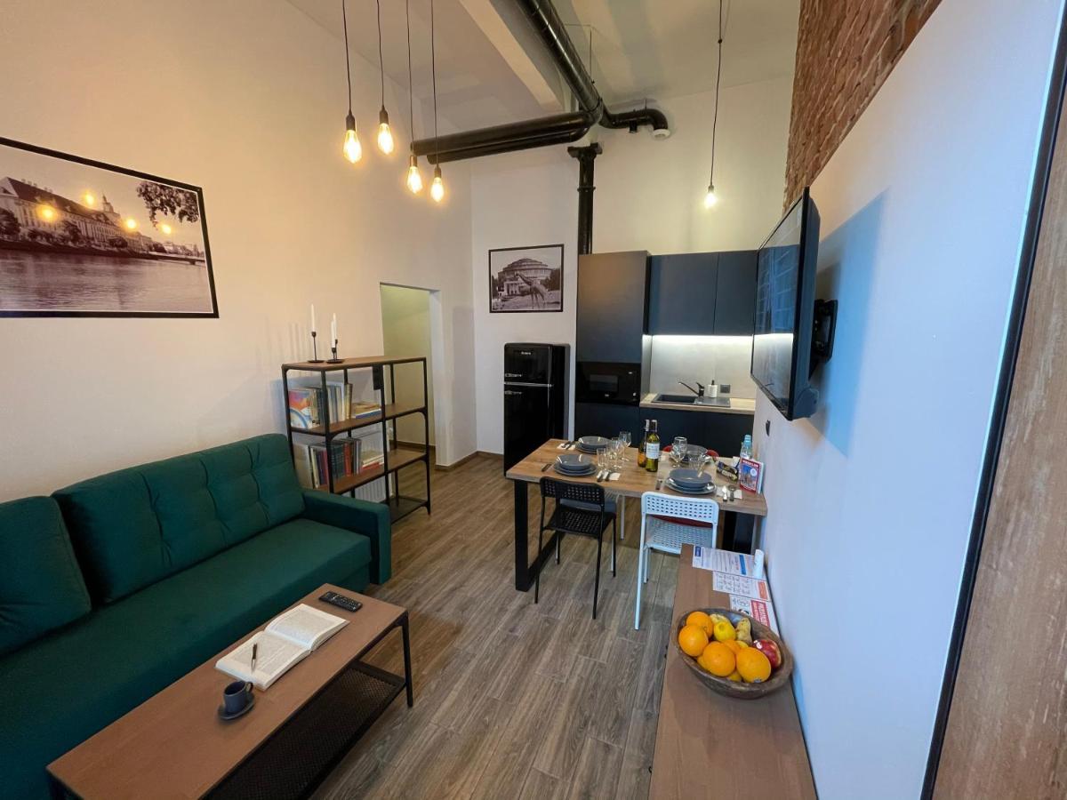 Apartmentsun Loft Wrocław Buitenkant foto